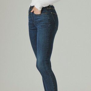 LUCKY BRAND SKINNY JEANS